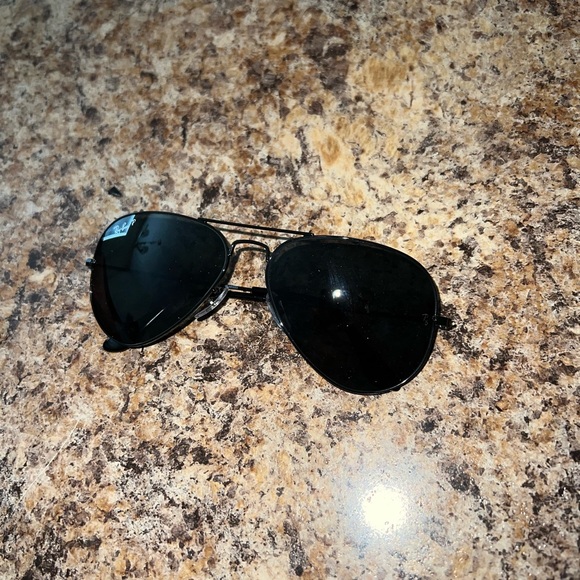 Ray-Ban All Black Aviators Polarized